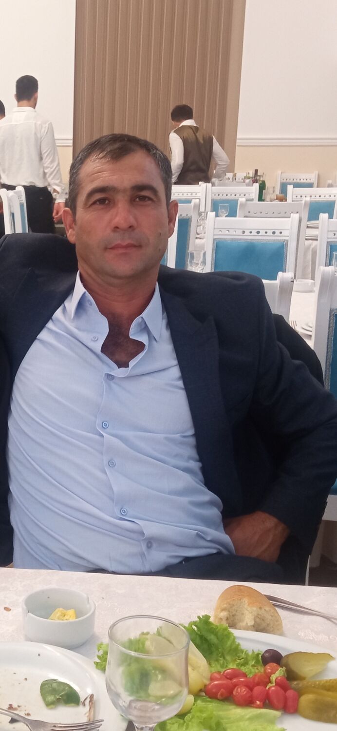  42116797  Ilqar, 45 ,    
