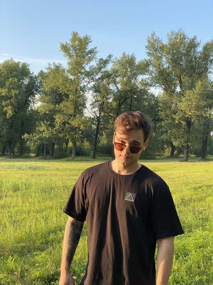 ���� 36944477 ������� �����, 28 ���, ���� ���������� � �����������