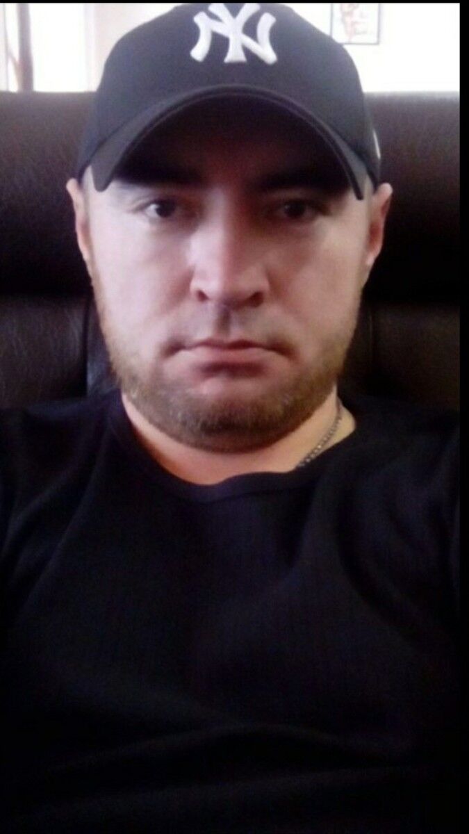  11239717  , 44 ,    -