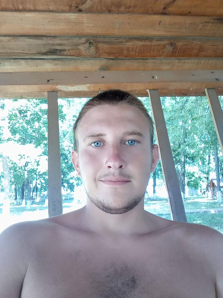  22598117  , 32 ,    