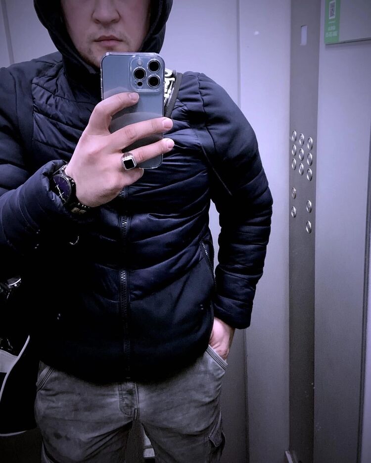  32415397   , 30 ,    