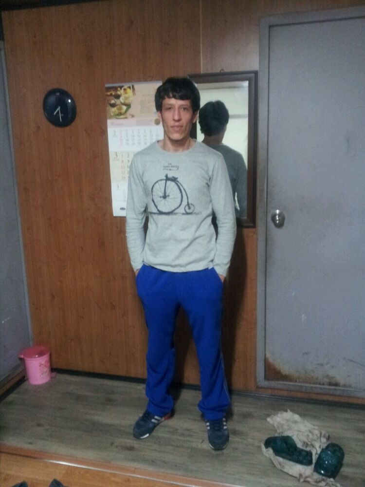  ,   Dima, 35 ,   