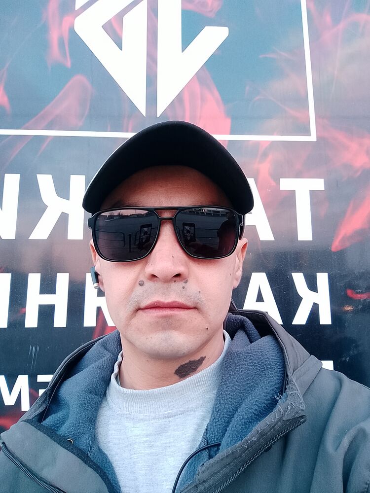  51948977  , 38 ,    