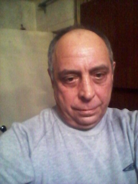  8856857  , 61 ,    