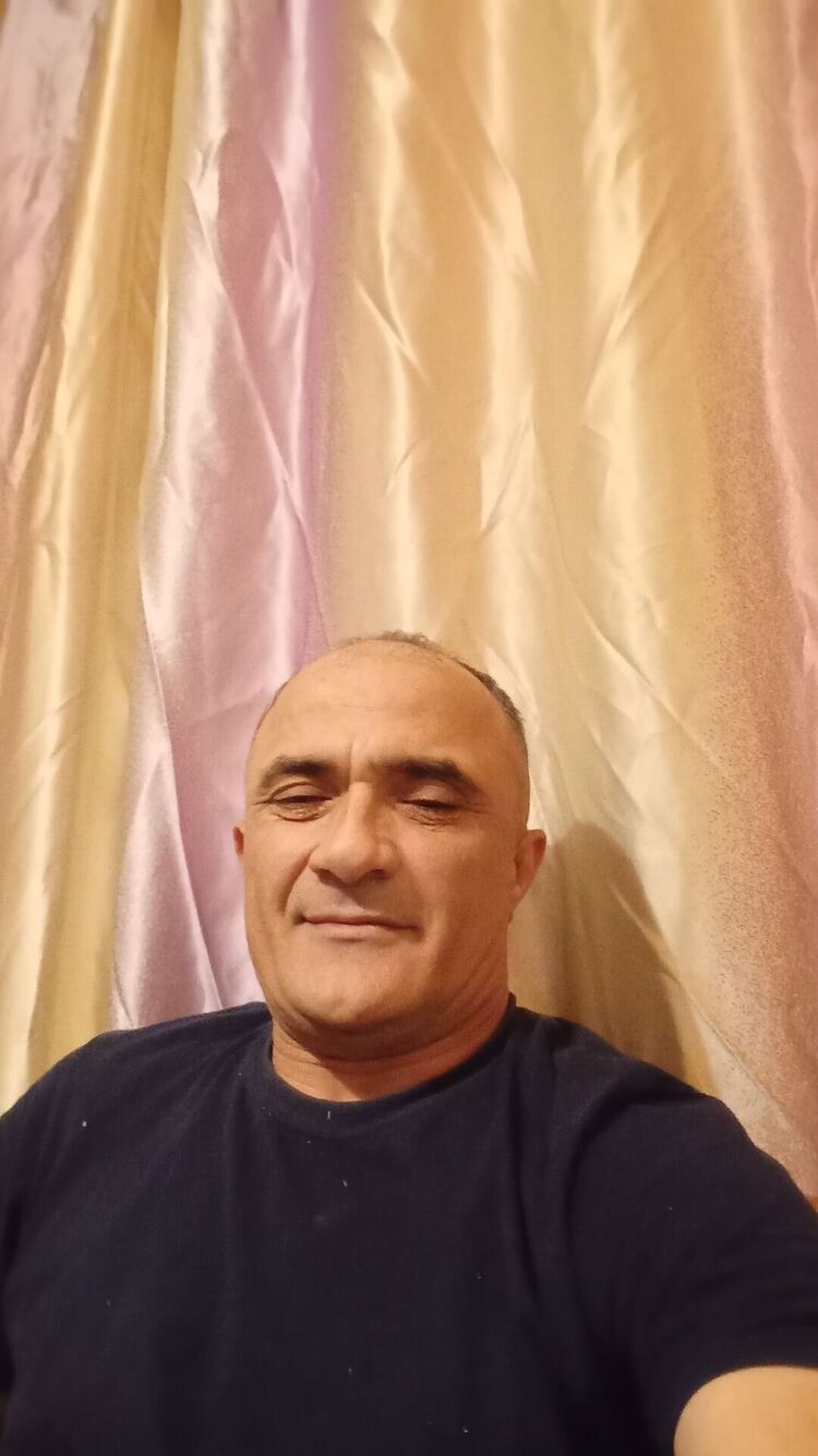  -,   Ali, 47 ,   ,   