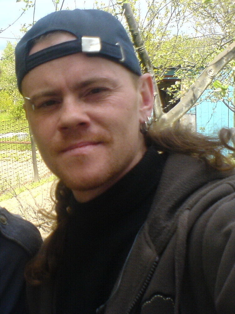  ,   Vlad, 49 ,   ,   , c 