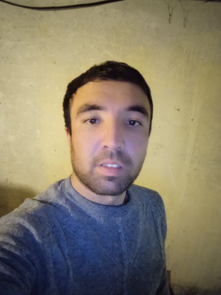  35517637  Muxamed, 29 ,    