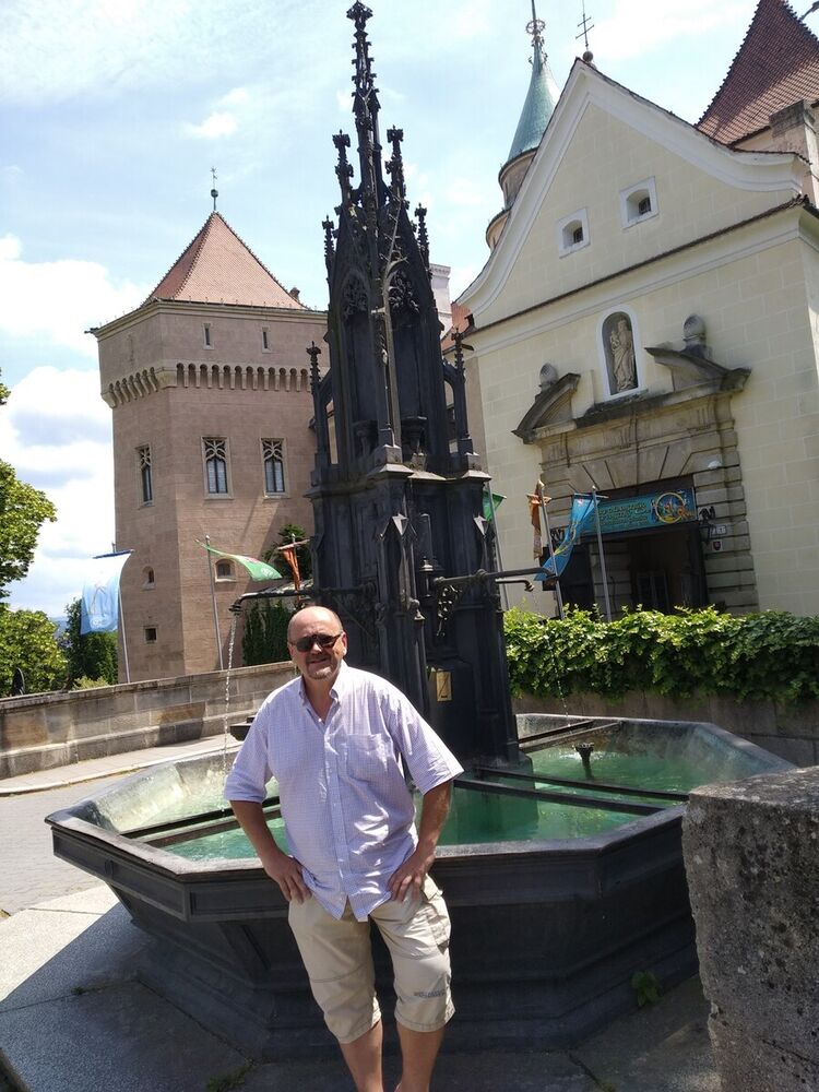  22191687  Ivan, 52 ,    Praha