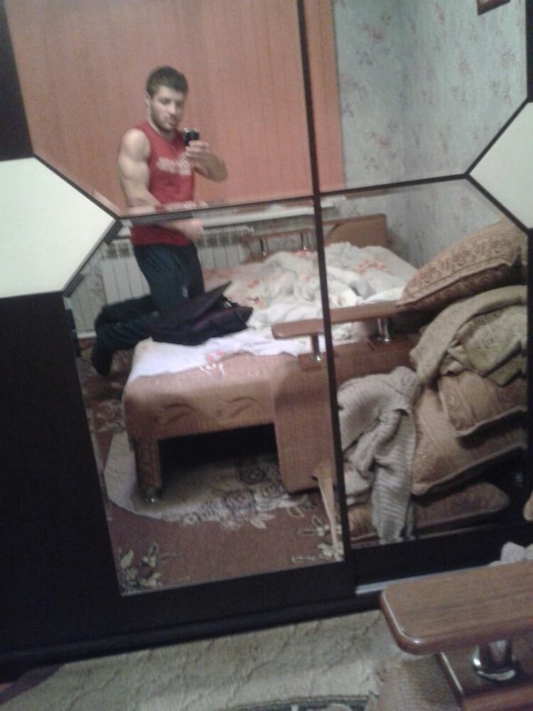  12068587  Ilia, 26 ,    --