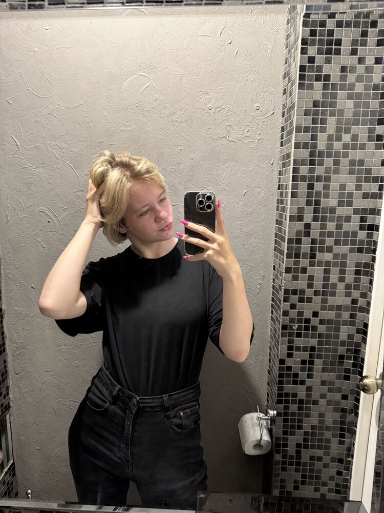  52317237  , 21 ,    --