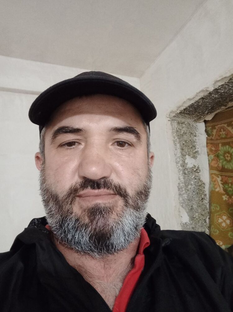  38770277  , 47 ,    