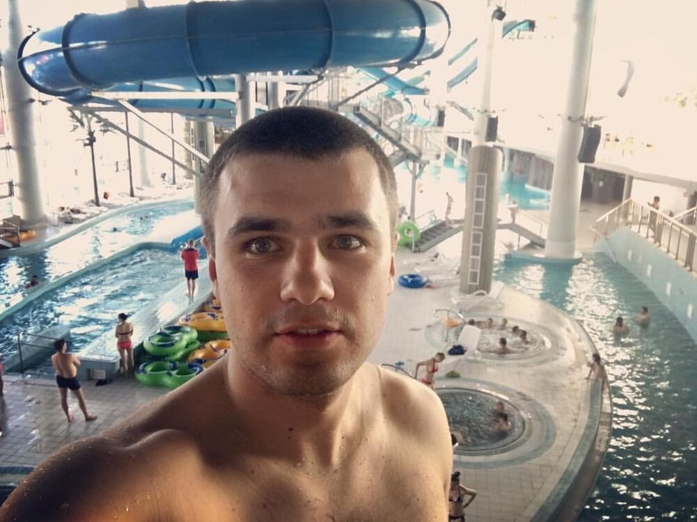  18016747  , 36 ,    