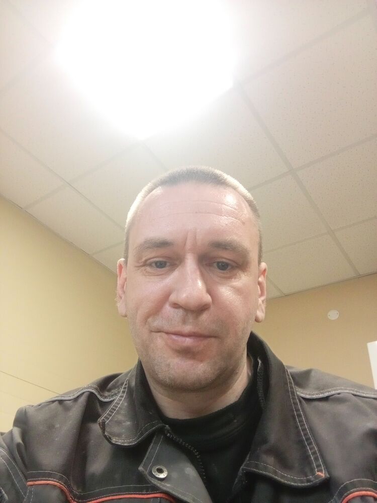  42899557  , 45 ,    