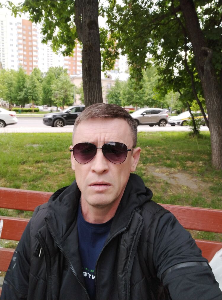  ,   Sergey, 50 ,   ,   , c , 