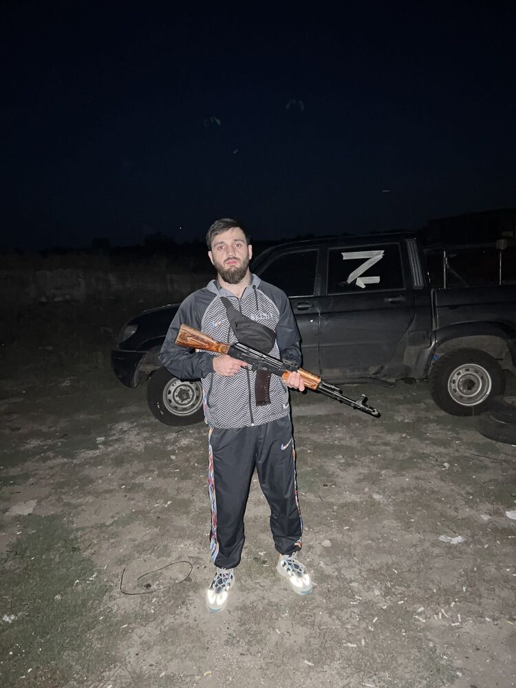  ,   , 28 ,   ,   