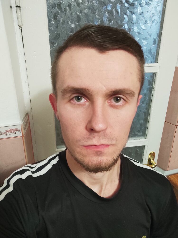  ,   Micha, 29 ,   ,   