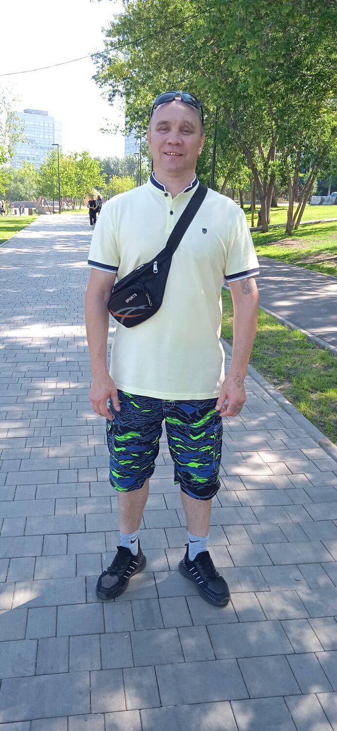 50966207  Aleksandr, 48 ,    