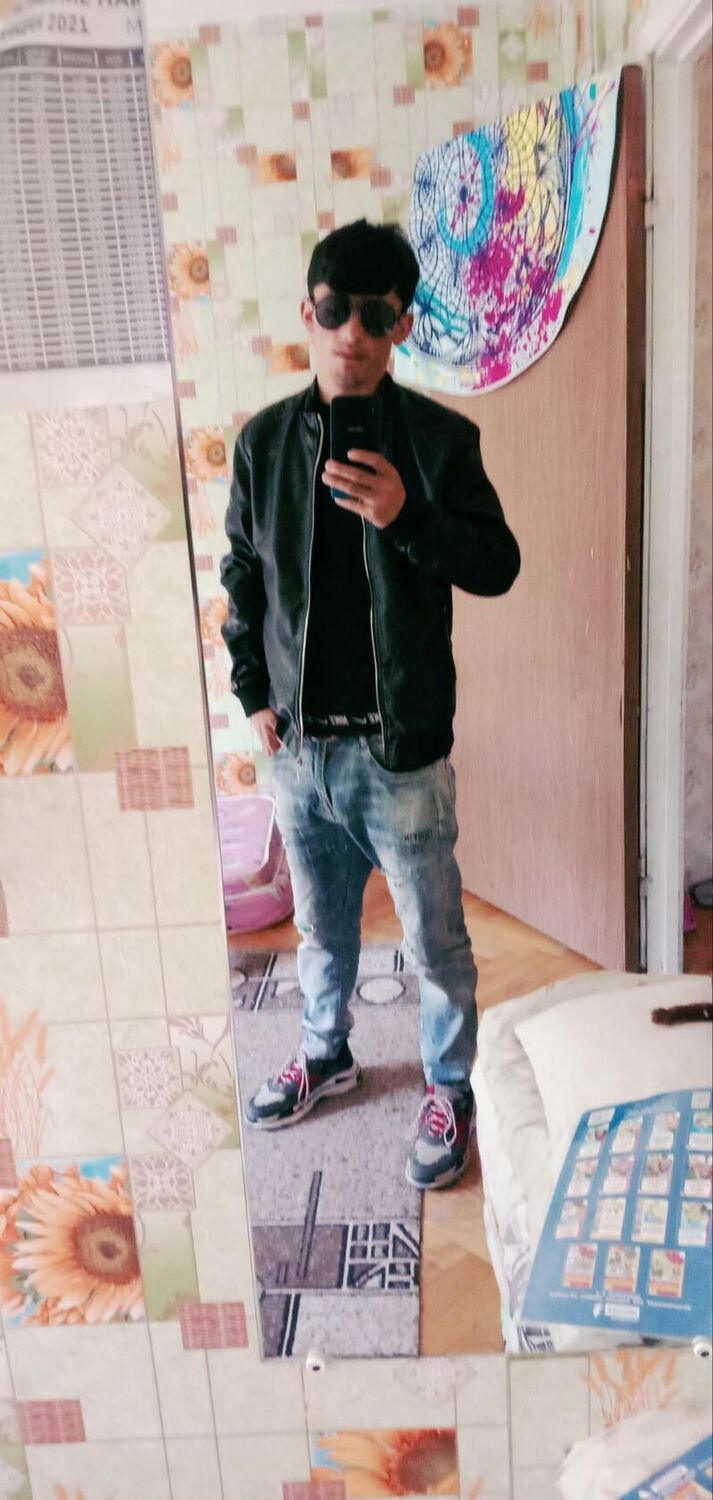  50320327  , 26 ,    