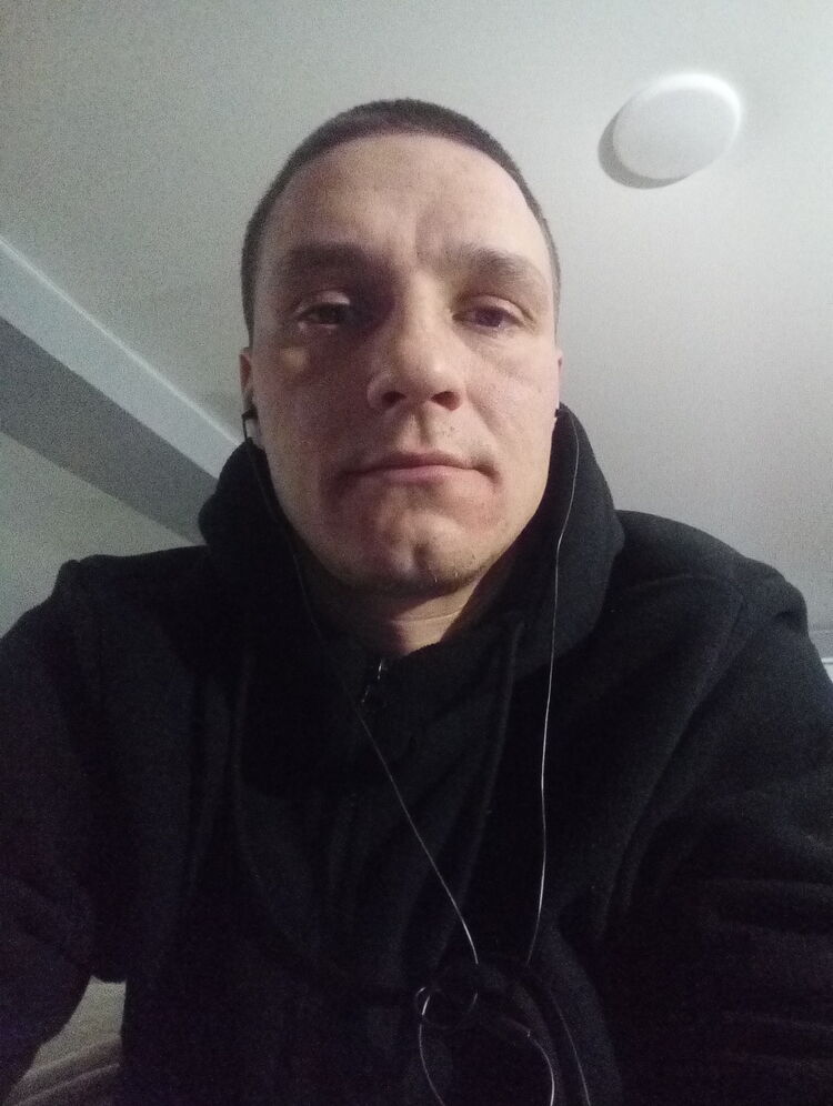  48103227  , 38 ,    