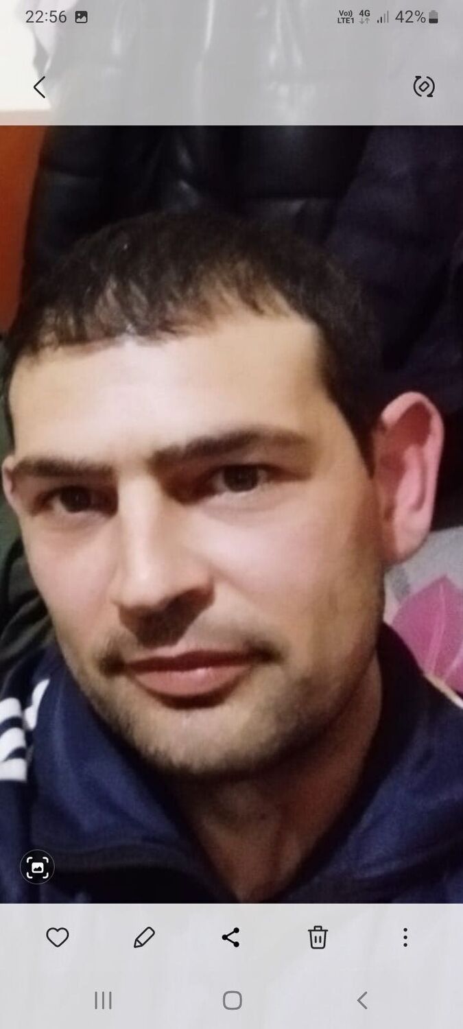  54590297  Andranik, 36 ,    