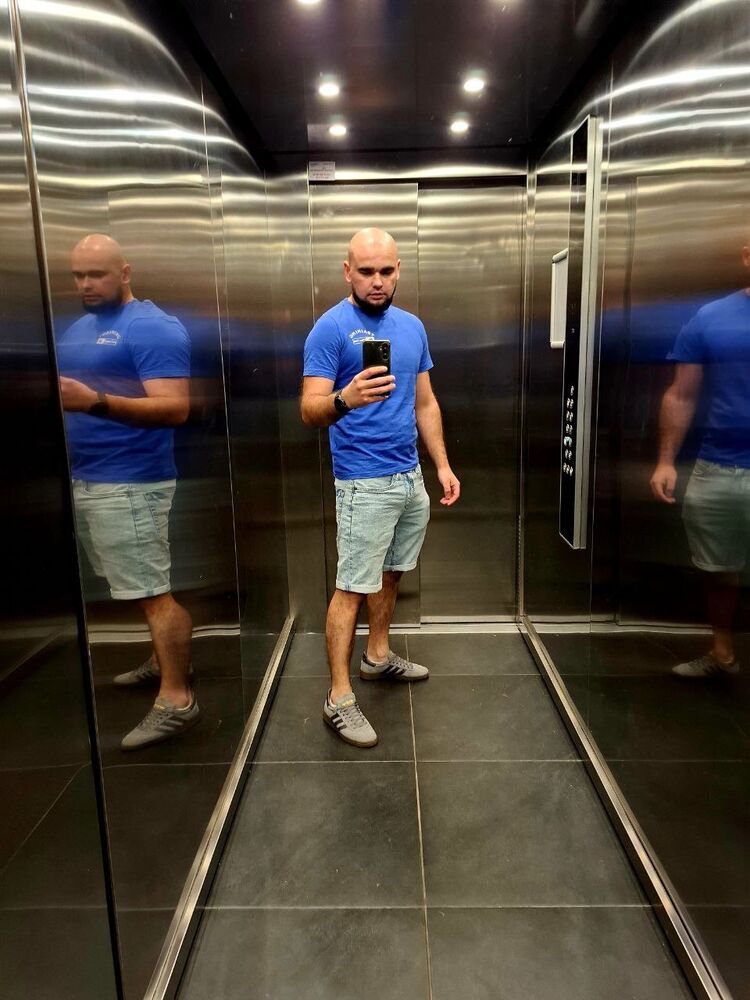  ,   Mykhailo, 31 ,   ,   