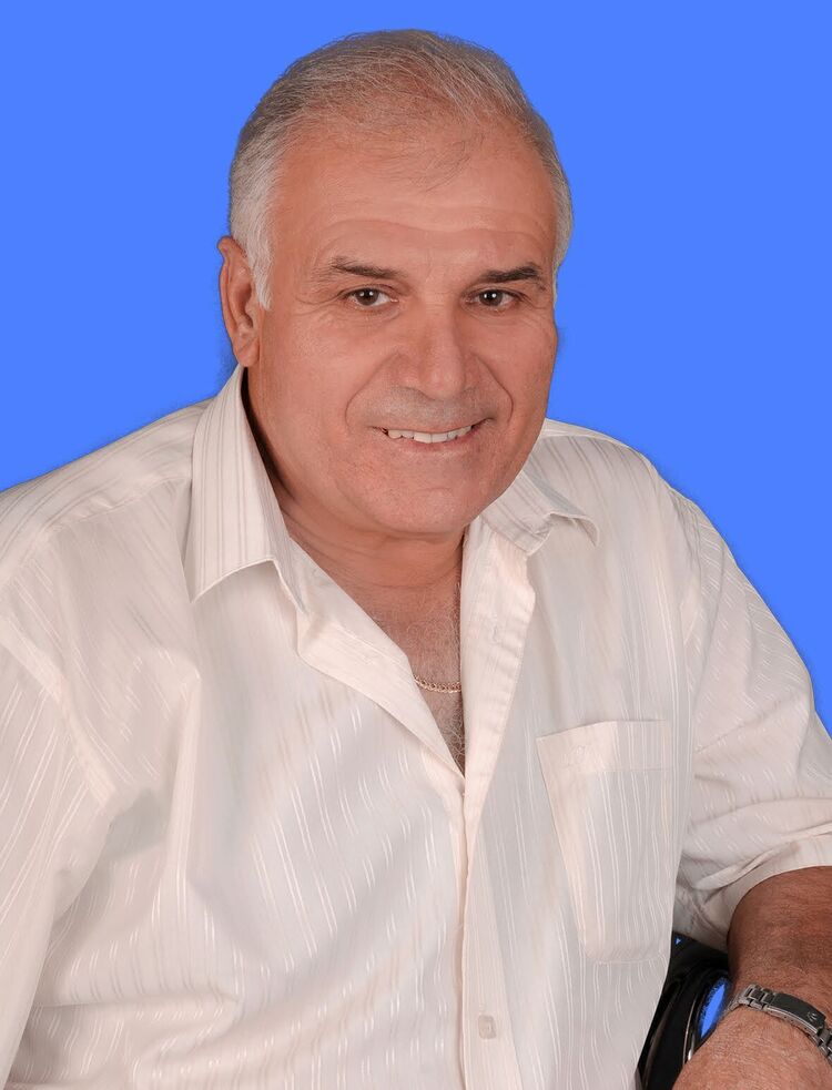  52397997  , 71 ,     