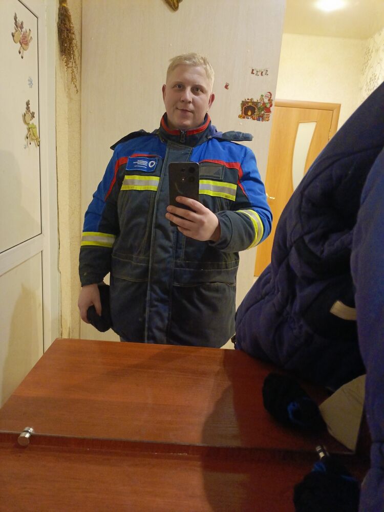 41677787  , 23 ,    