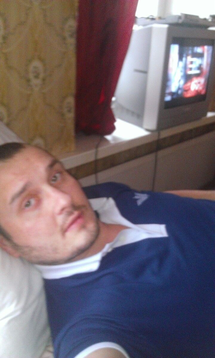  8946117  StaNislav, 41 ,    