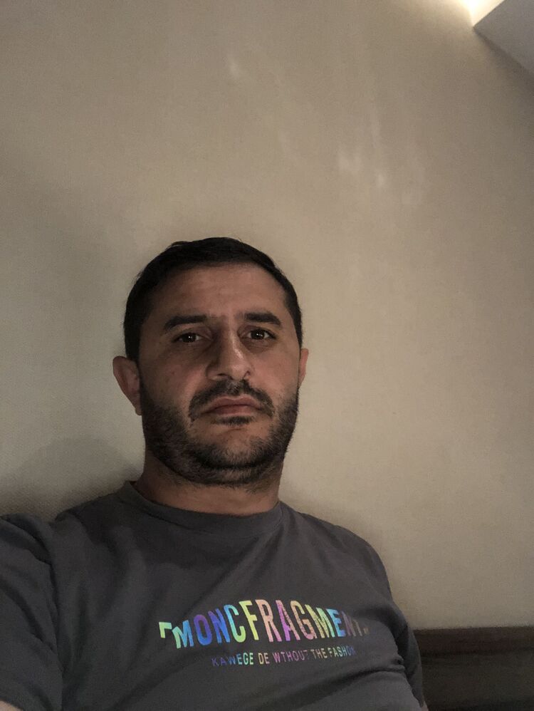  ,   Ashxo, 42 ,   ,   