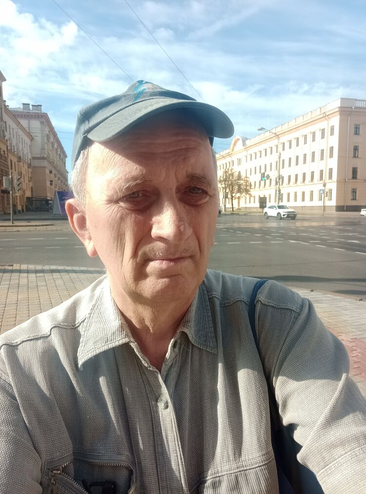  53082987  Stas, 67 ,    