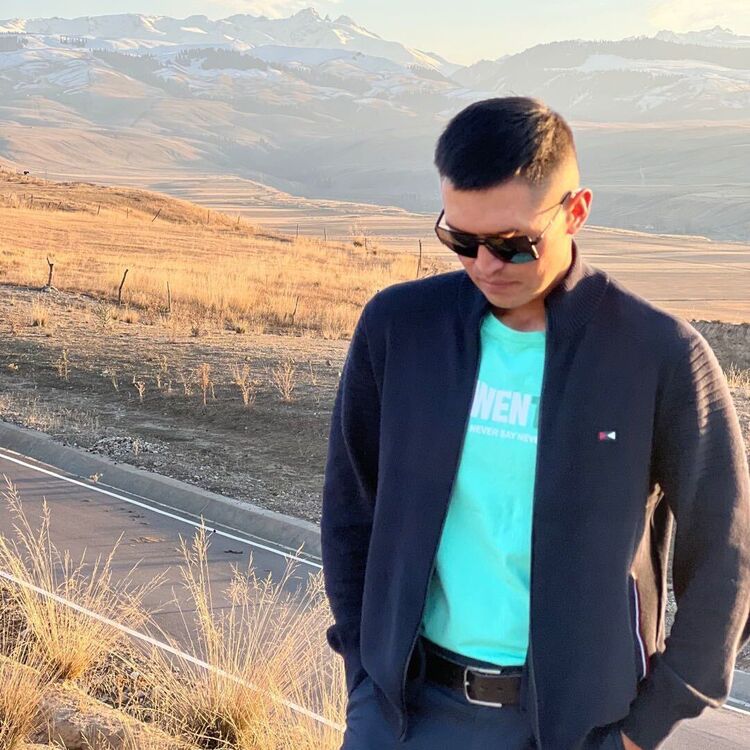  31339857  Erbol, 27 ,    