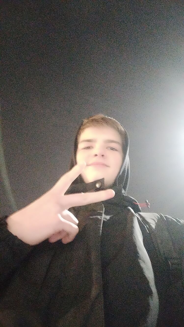  32571257  , 20 ,    