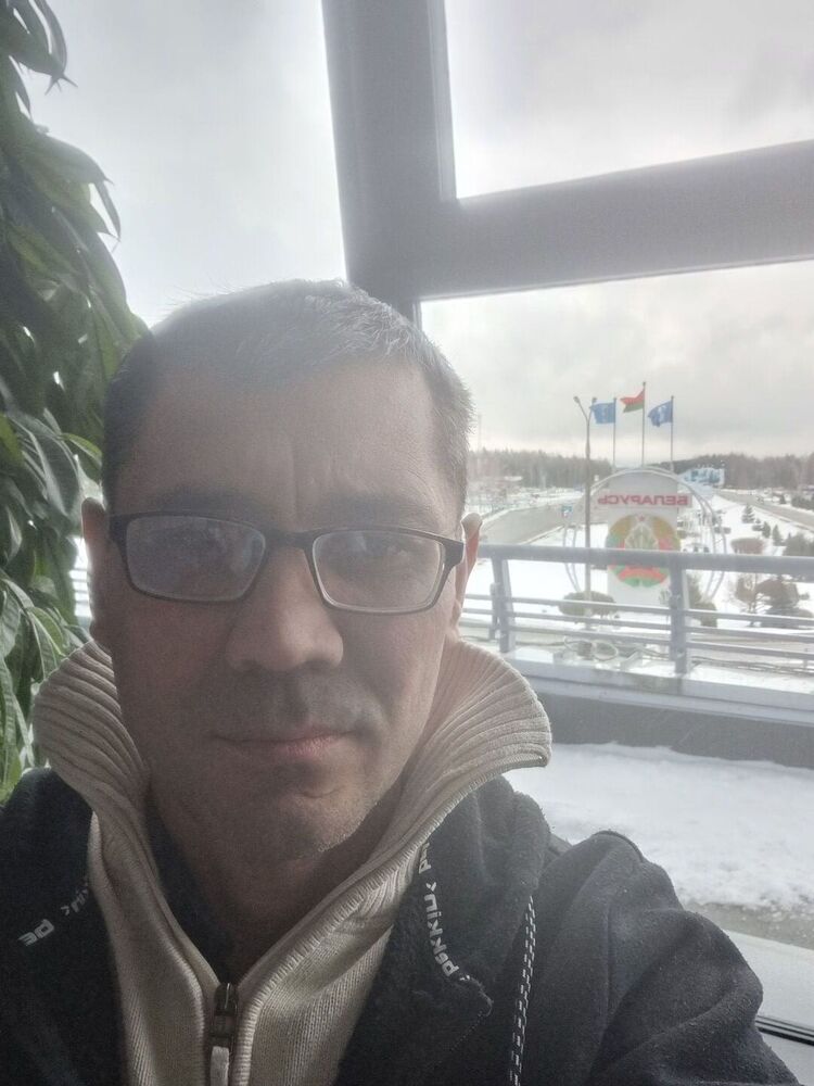  43577387  , 44 ,    