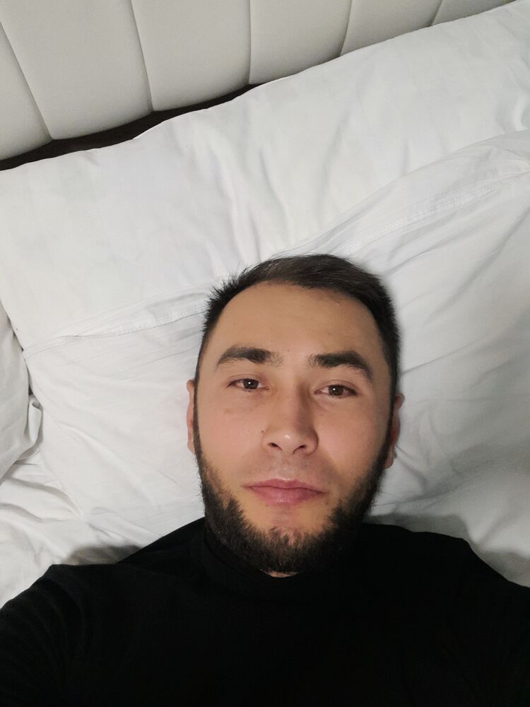  29796587  , 33 ,    