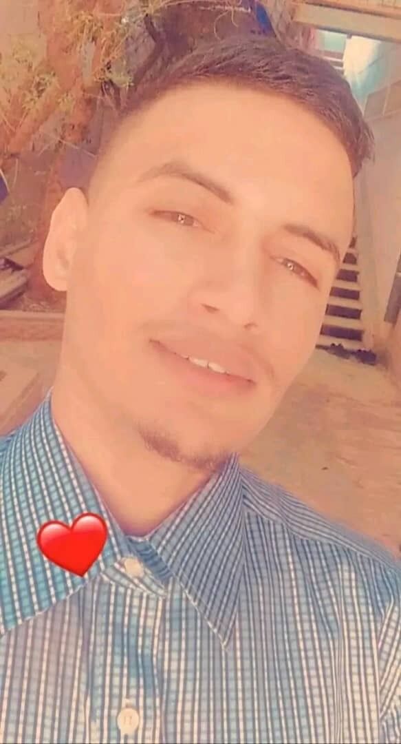  46861277  Faroukejduou, 28 ,    Algiers