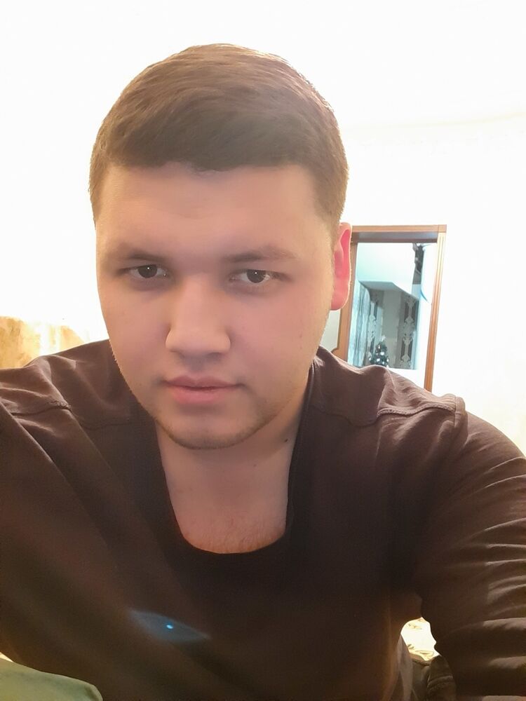  18544497  , 28 ,    