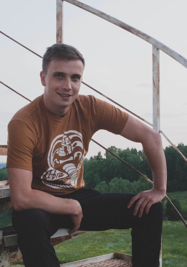  50740597  , 34 ,    -