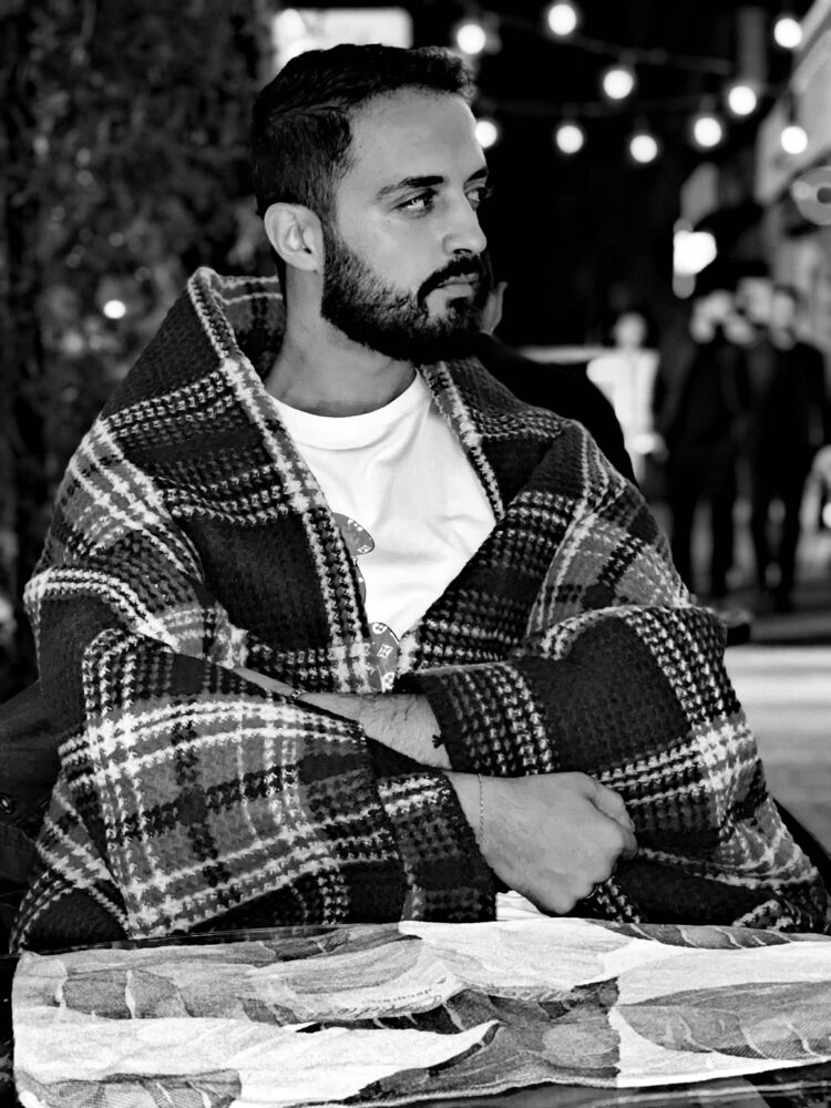  ,   Taner, 32 ,   