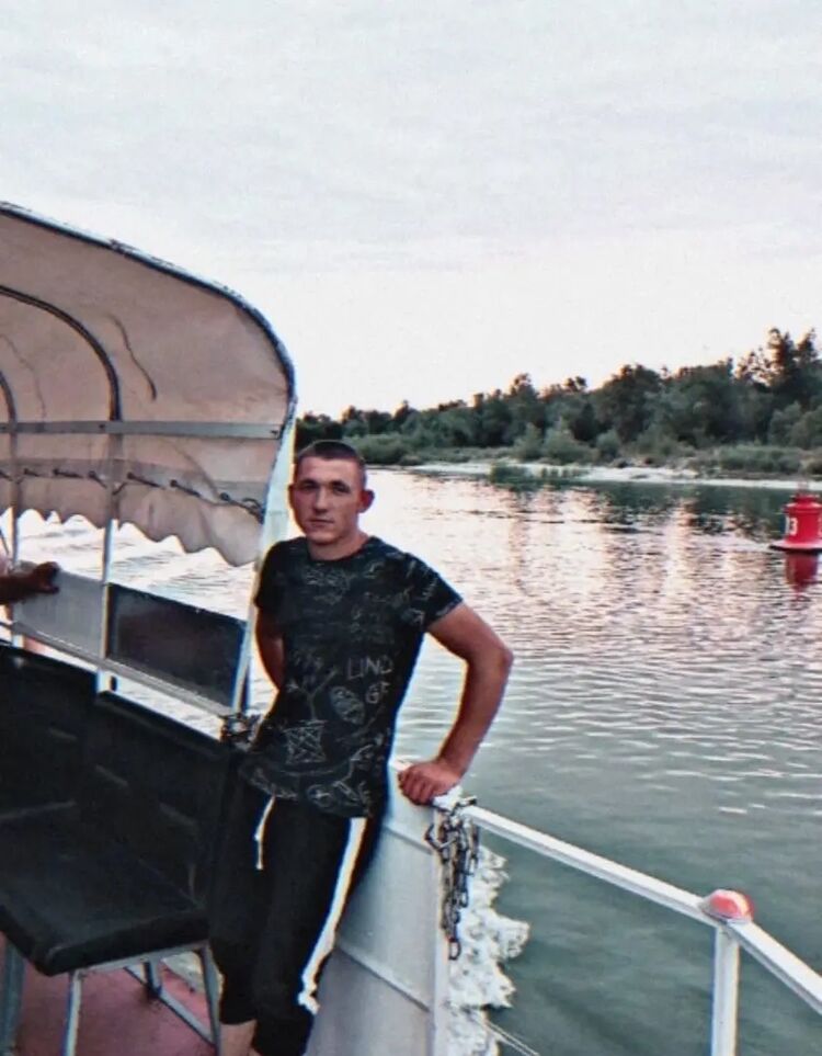  --,   Konstantin, 23 ,   ,   , c 