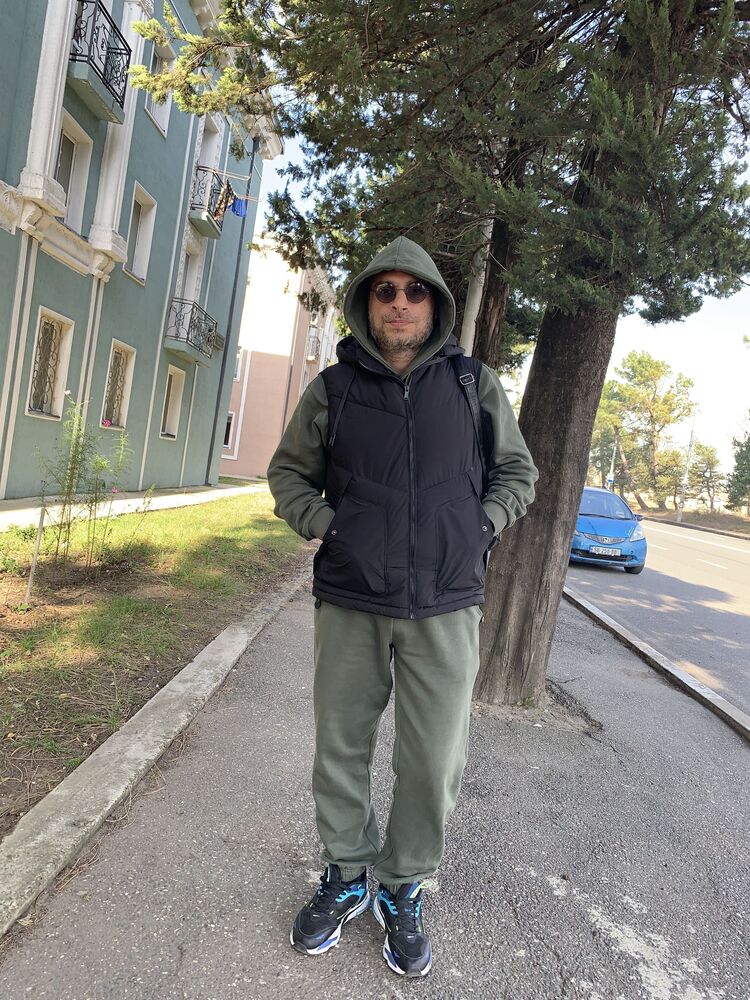  ,   Ivane, 45 ,   ,   