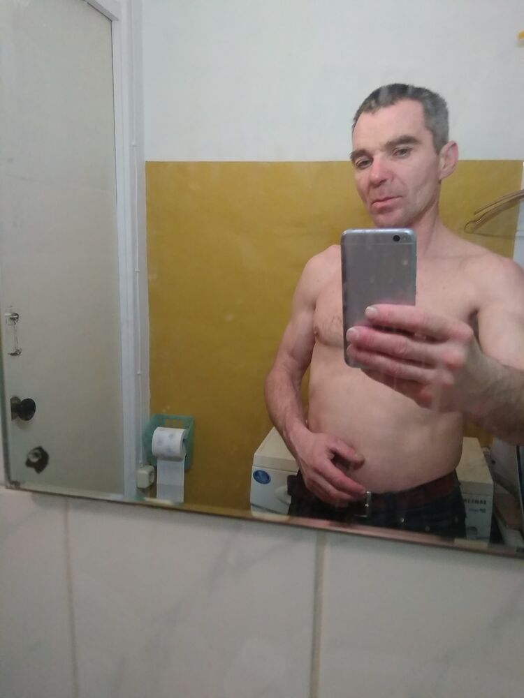  ,   Robert, 48 ,   ,   , c 