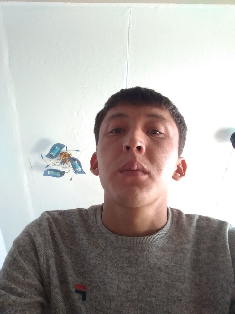  ,   Ruis, 32 ,   