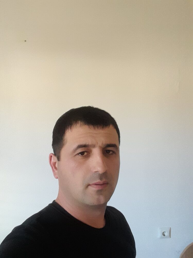  25125207  Alim, 38 ,    