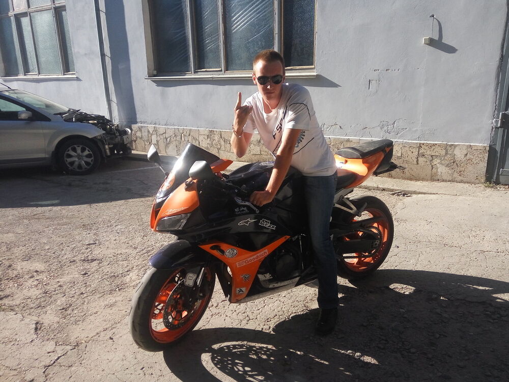  ,   Aleksandr, 35 ,   ,   , c , 