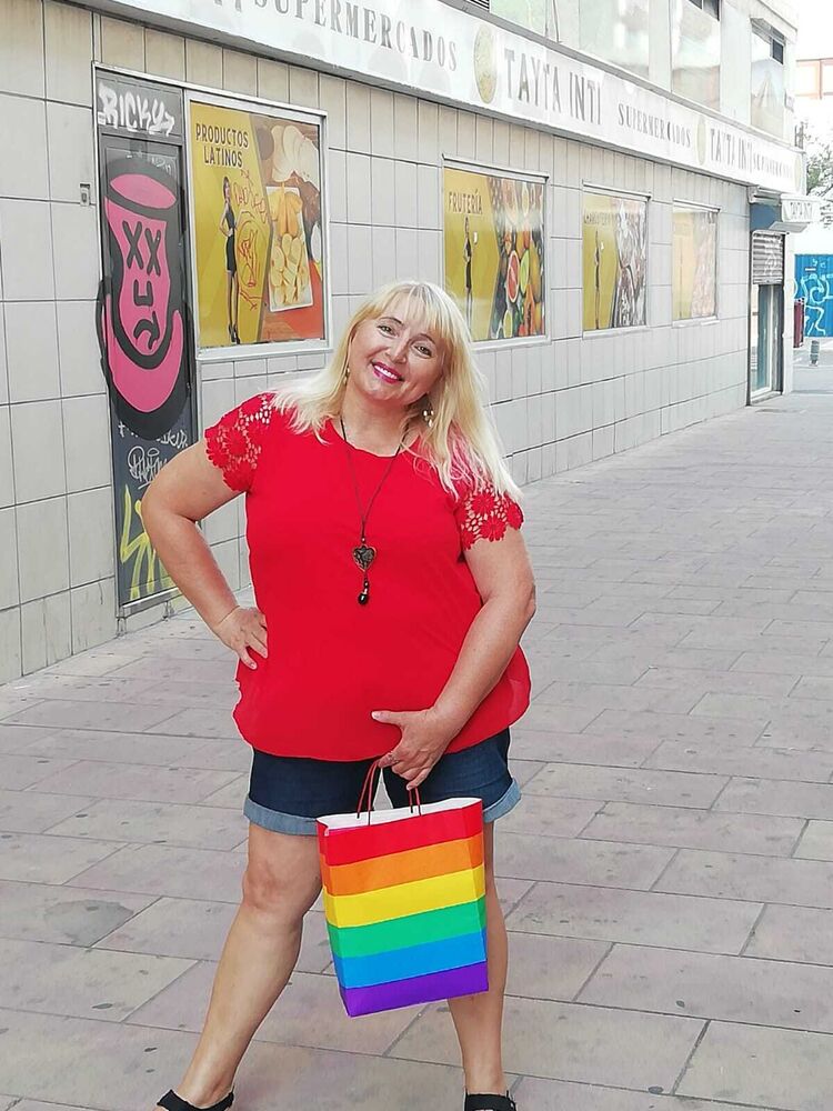  Madrid,   Tatiana, 60 ,   ,   , c 