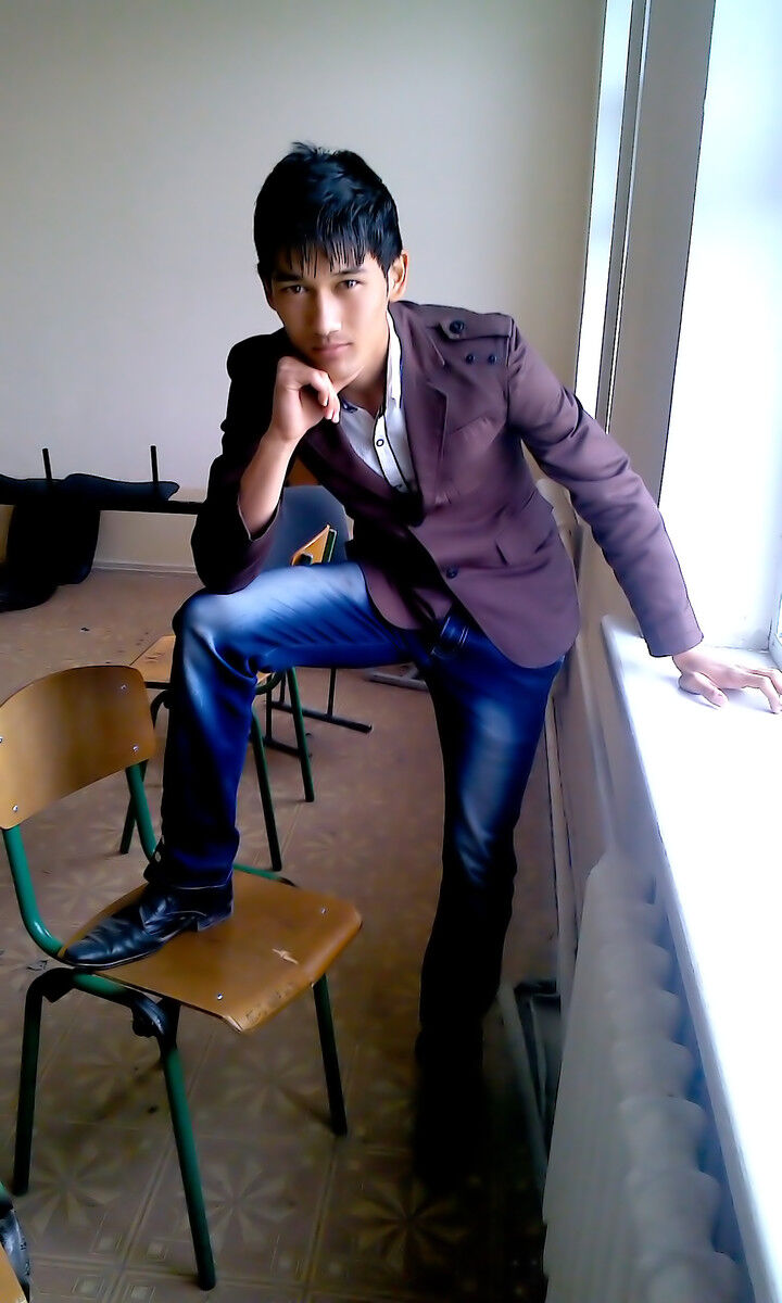  4377267  Rustam, 31 ,    