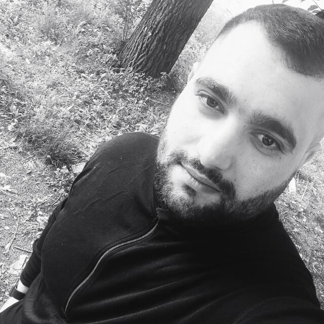  ,   Anar, 28 ,  
