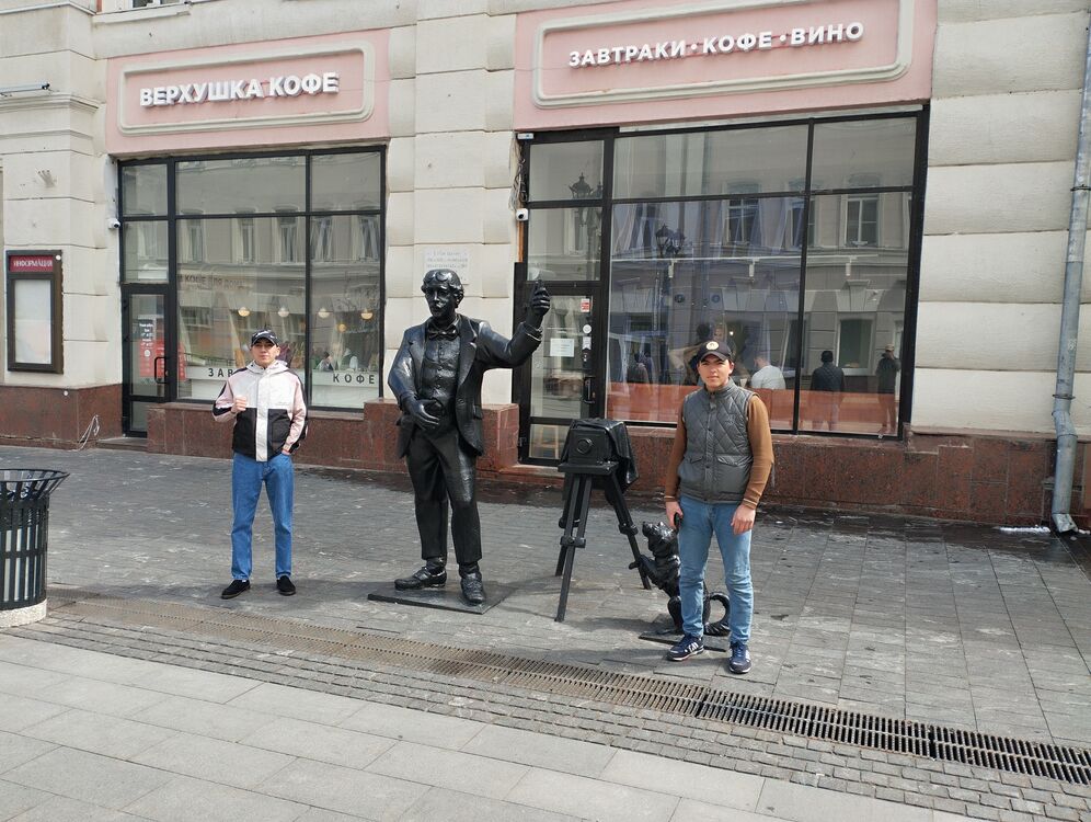  45224037  Ruzimboy, 22 ,     