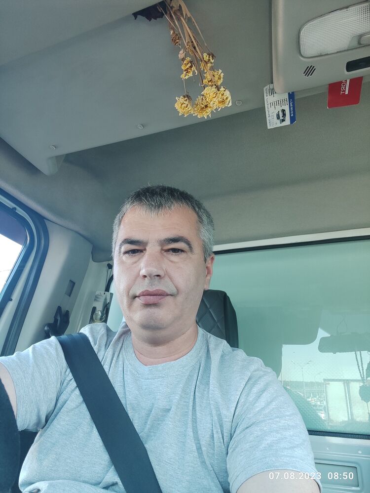  38281207  , 53 ,    