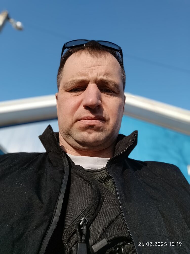  ,   Dima, 44 ,   ,   , c , 